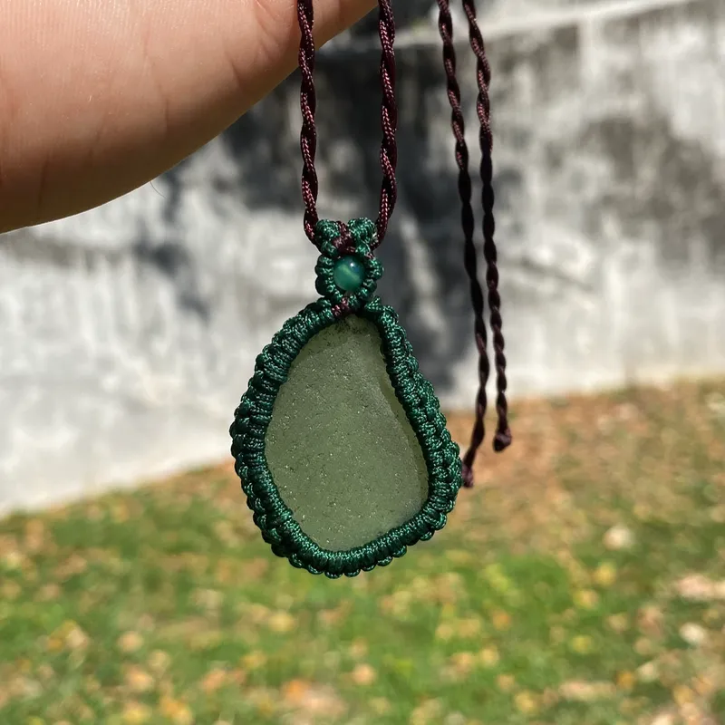 Collar de Cristal Verde