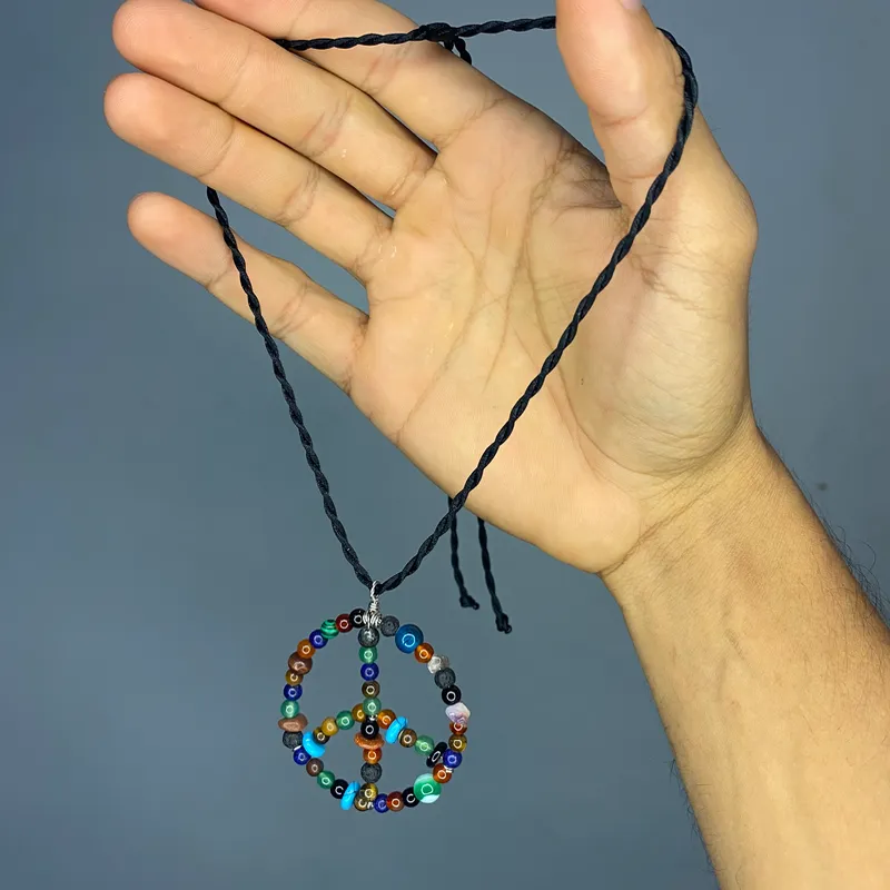 Collar signo de la PAZ