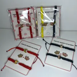 Pareja Pulseras tejidas con corona