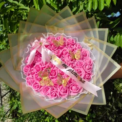 Ramo de 50 rosas eternas