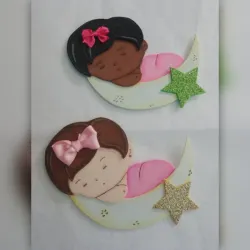 Bebé dormida en la luna 15cm