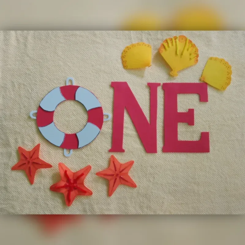Cartel de primer año 24 cm + conchas y estrellas 