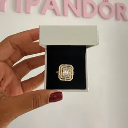 Anillo Cuadrado Grande