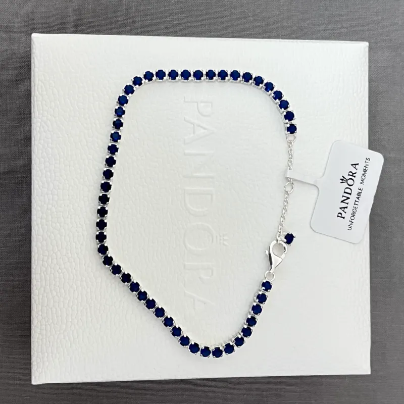 Brazalette con circonias azules 