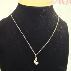 Cadena con dije cisne