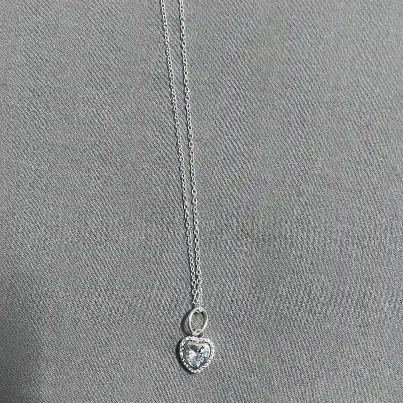 Cadena de Corazón brillante