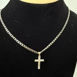 Cadena dije de cruz con circonias