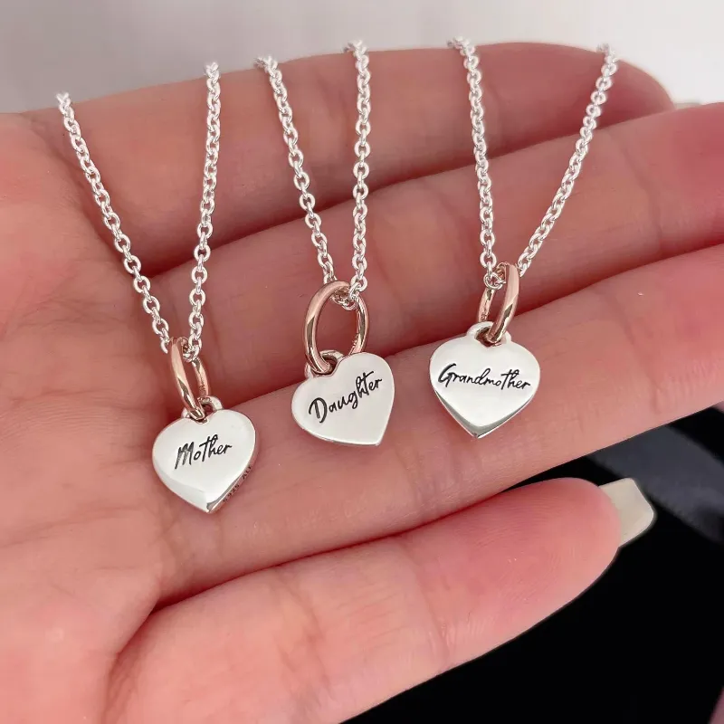 Charm Familia 