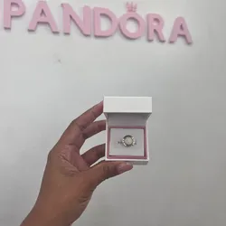 Clásico con detalles en oro 