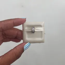 Clip de seguridad con circonias
