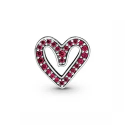Corazón con circonias rojas