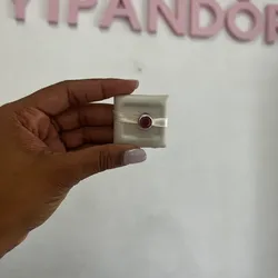 Piedra Circular Roja 