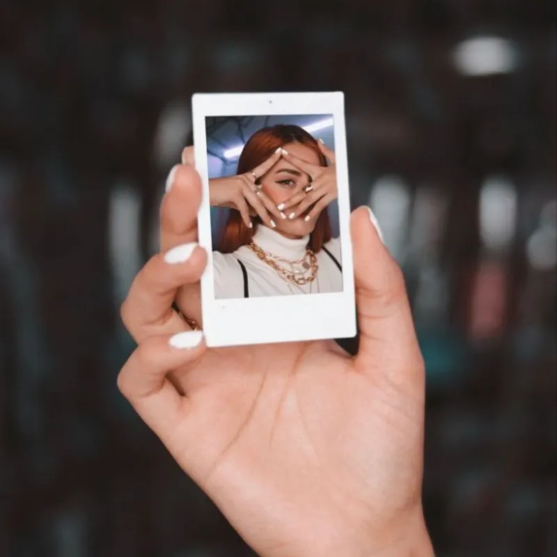 Polaroid