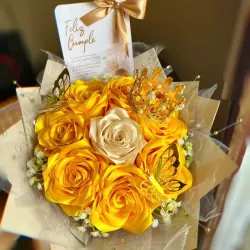 Ramo de 8 rosas