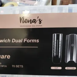 Caja de moldes 140 piezas