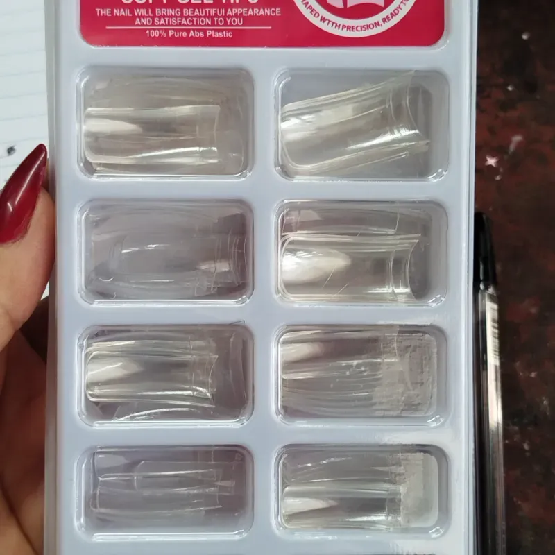 Caja de uñas 100 