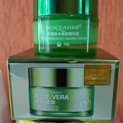 Crema hidratante áloe vera