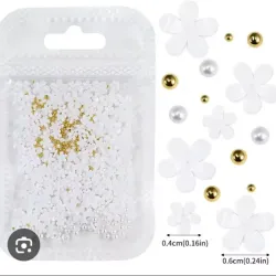 Flores blancas d resina 