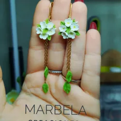 Aretes de flores 