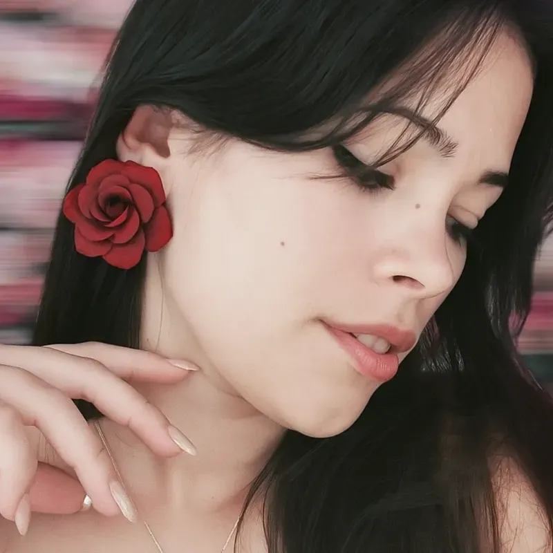 ✨Aretes XL de Rosas (Rojas)✨