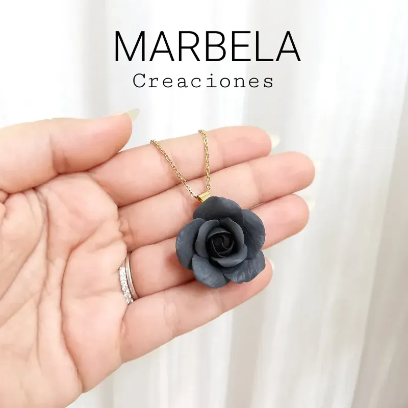 Cadena de Rosa Gris Oscuro