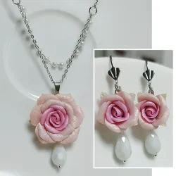 ✨Juego especial de rosas con murano y perlas✨
