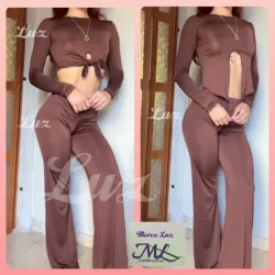 Conjunto de pantaloneta y top ajustable color carmelita 