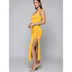 Vestido Largo De Camiseta Con Abertura Fruncida En Una Pierna Color Amarillo mostaza