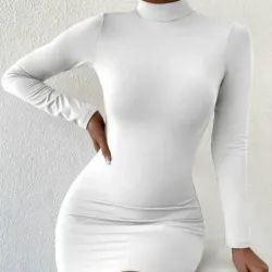 Vestido Tubular Corto De Mangas Largas Y Cuello Tortuga Color Blanco 