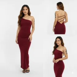 Vestido tubular de espalda abierta diagonal color rojo vino