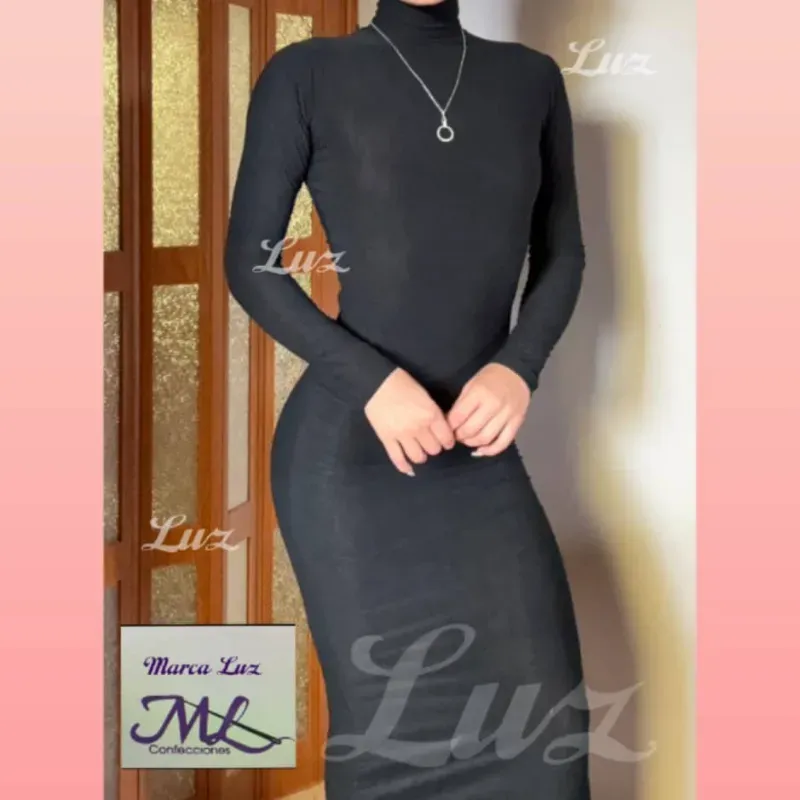 Vestido Tubular Largo De Mangas Largas Y Cuello Tortuga Color