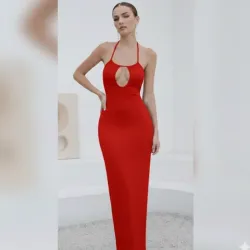 Vestido Tubular Largo De Pecho Abierto y Tirantes Amarrados Al Cuello Color Rojo Tomate