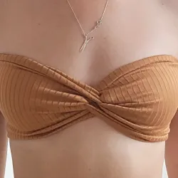 TOP TRENZADO BEIGE