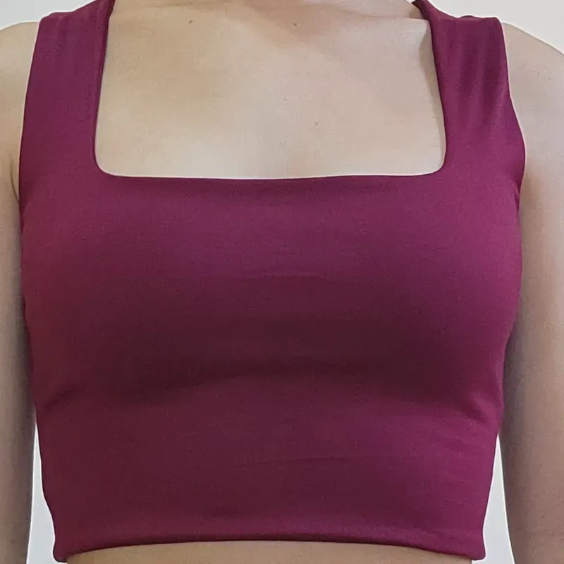 CAMISETA ESCOTE CUADRADO (ENCARGO) 