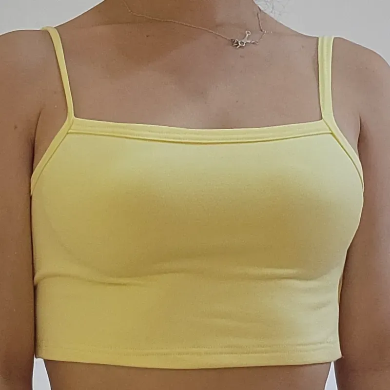 CROP TOP CON TIRAS AMARILLO