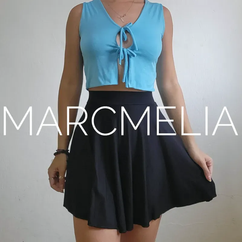 FALDA CIRCULAR C/LICRA/ CAMISETA C/LAZOS AZUL