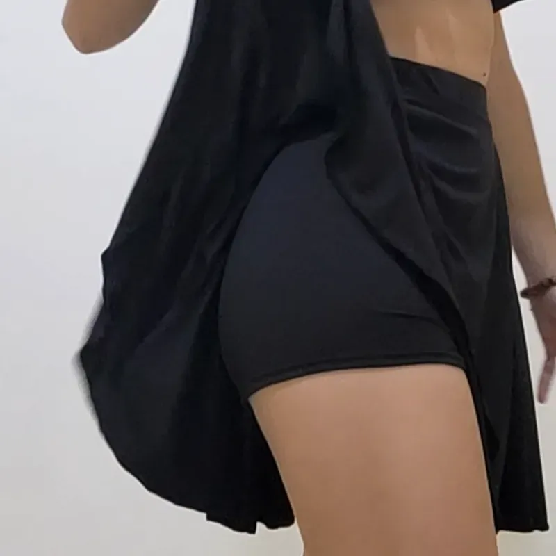 FALDA CIRCULAR CON LICRA