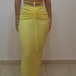 FALDA CORRUGADA AMARILLA