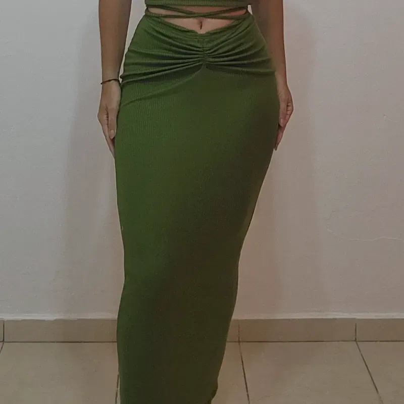 FALDA CORRUGADA VERDE