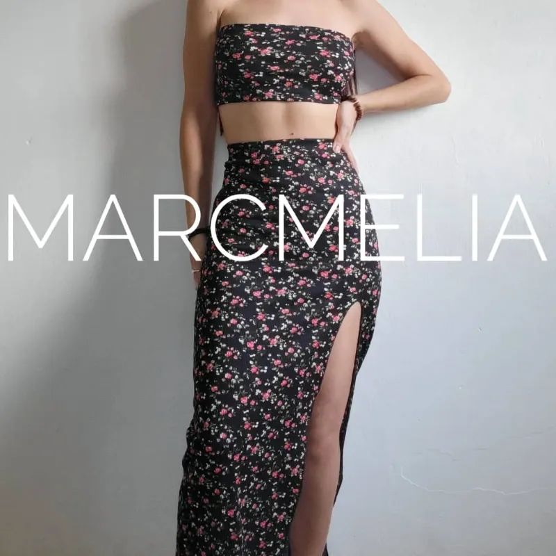 FALDA LARGA ABERT. / CROP TOP
