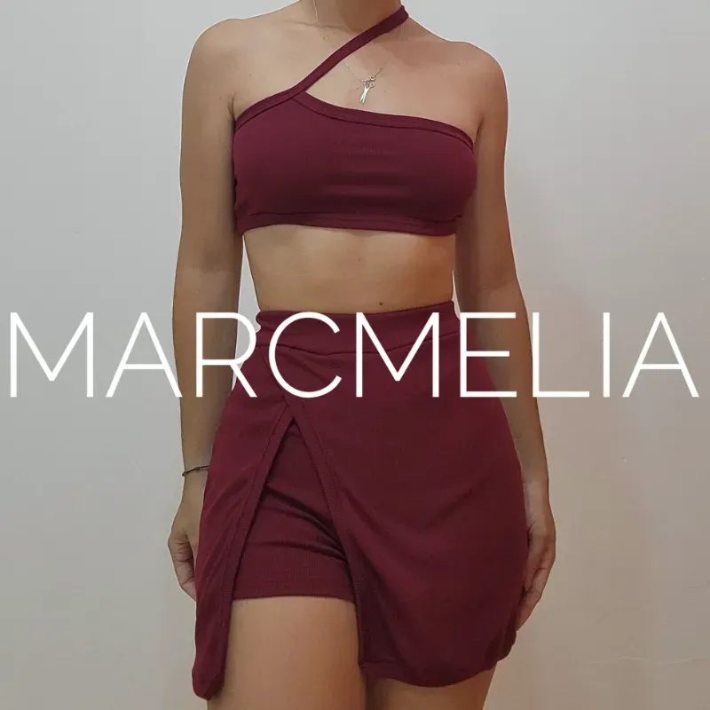 FALDA MINI C/LICRA ROJO VINO/TOP IVO ROJO VINO