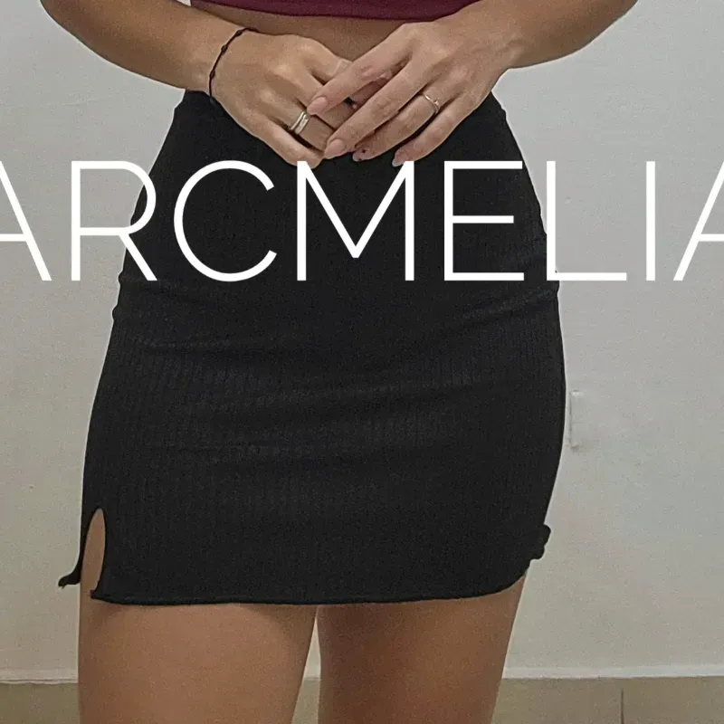 FALDA MINI NEGRA