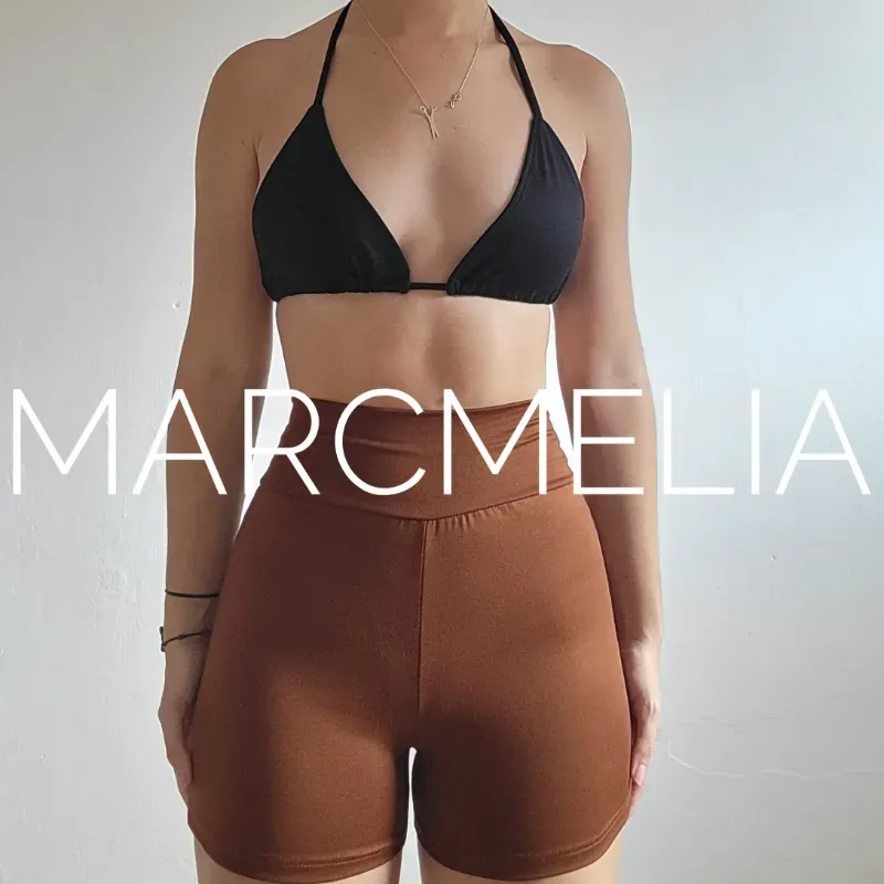 LICRA CARMELITA/TOP BIKINI NEGRO