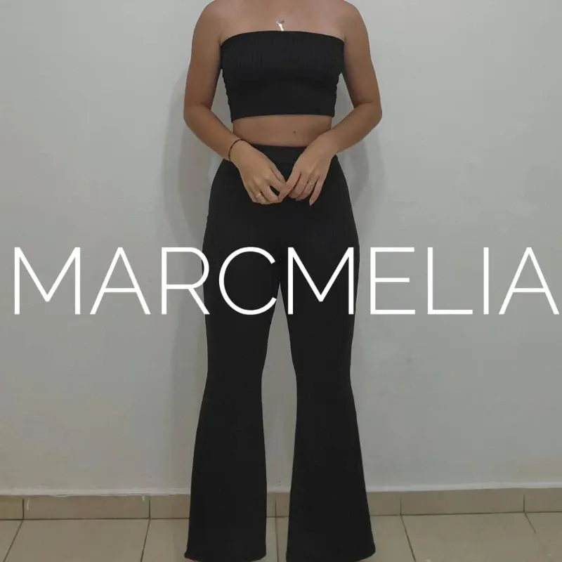 PANTALÓN CAMP. / CROP TOP A JUEGO