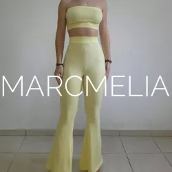 PANTALÓN CAMPANA AMARILLO/CROP TOP A JUEGO