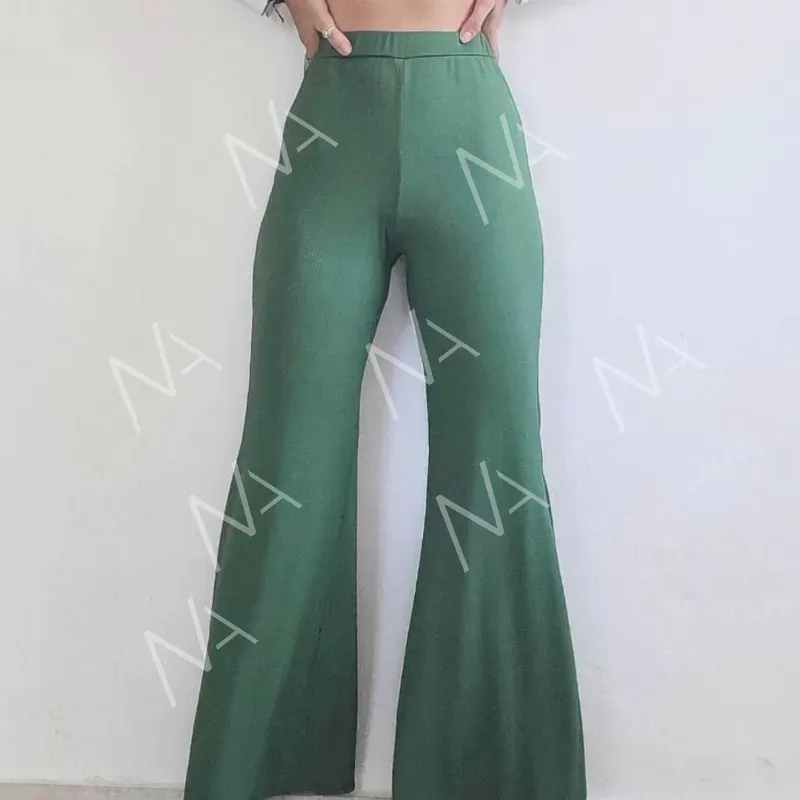 Pantalón campana verde 