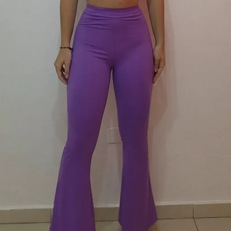 PANTALÓN MORADO
