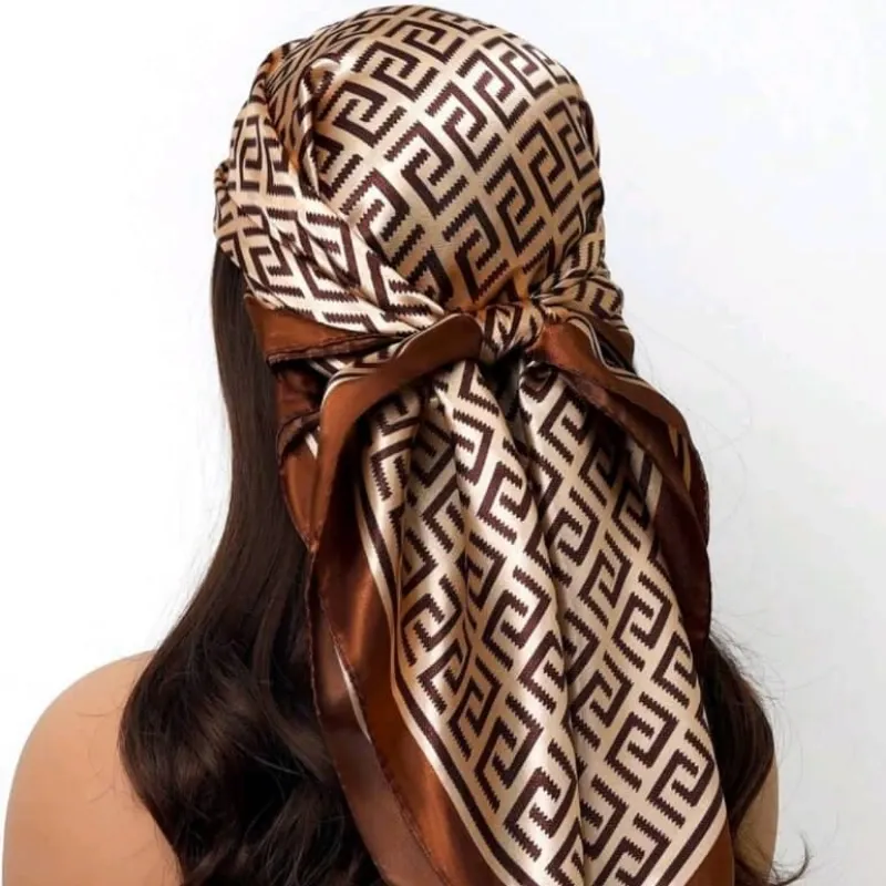 PAÑUELO 03