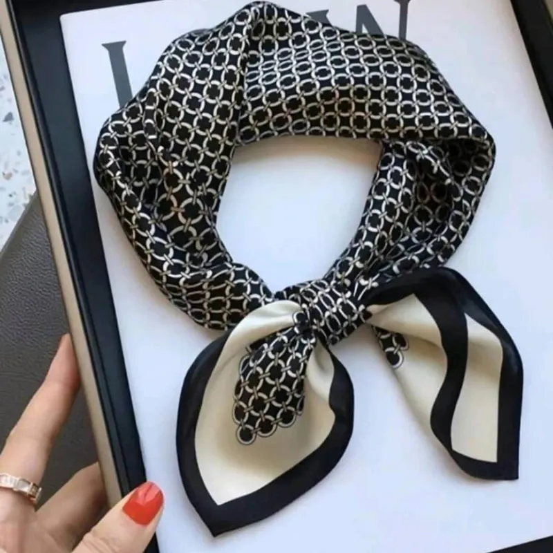 PAÑUELO 06