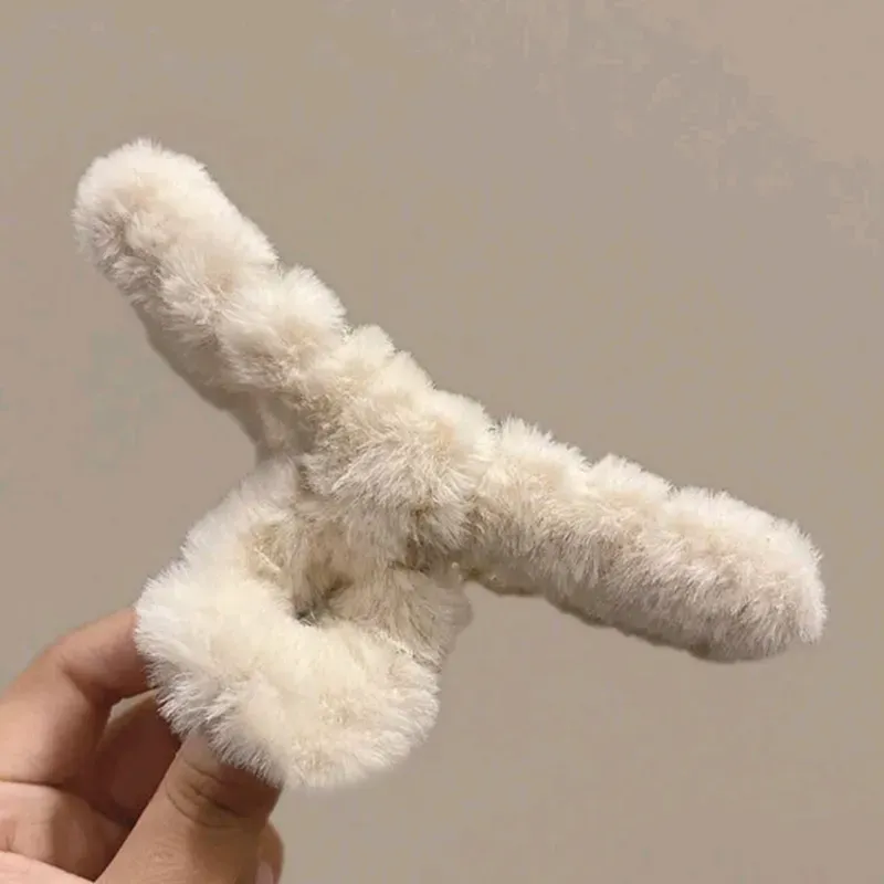 PELLIZCO FELPUDO BLANCO